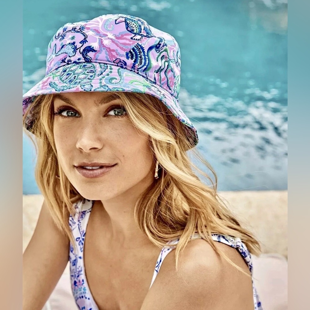 Lilly Pulitzer Lilac Freesia Mermaid For You Bucket Hat O/S GWP #008662